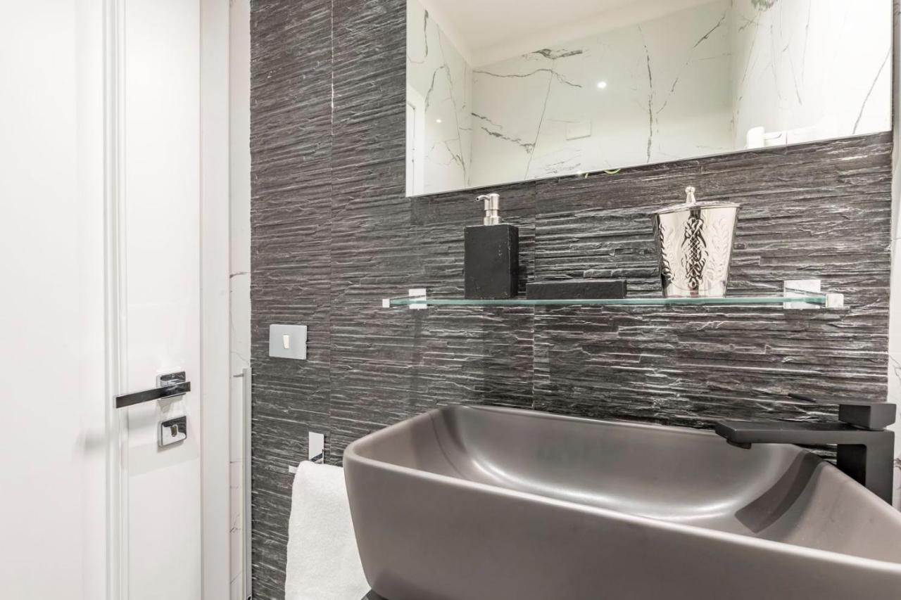 Trevi Luxury Apartment Jacuzzi Rom Exterior foto